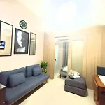 1 Bedroom With Balcony Near Moa