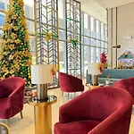 Eastwood Global Plaza Luxury 1Bed Room With 2 Toilets And Laundry Room