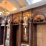 Spacious, Neat & Tidy 1-Br Condo With Swimming Pool, Near Malls, Naia