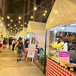 Santis Place At 101 Newport Across Manila Airport T3