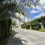 Sucat The Atherton Residential Condo C1516- Two Bedroom Apartment With Pool & Balcony, Amenities View In Sucat Paranaque Facing Manila Memorial Near Sm Bf Homes - Staycations By Sms No Pool On Weekends & Holidays