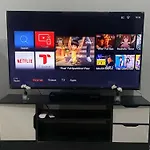 Spacious Studio At Fairview Quezon With Very Fast Wifi Infront Of Sm