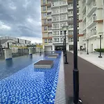 Spacious Studio At Fairview Quezon With Very Fast Wifi Infront Of Sm