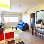 5-Mins Sm Aura Cozy 2Br Free Parking