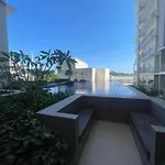 Holiday Suite At Park Mckinley West