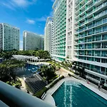 Staycation In Azure Paranaque