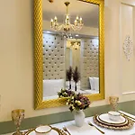 Homefort Twin Bed Suite - Red Residences Makati 1146