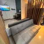 Iris Suites