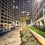Iris Suites