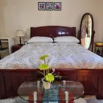 One Palm Tree Villas Condo Across Naia Terminal 3