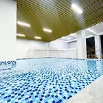 Luxury Penthouse Near Solaire, City Of Dreams