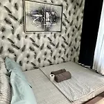 Staycation Near Moa By Jen
