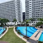 E&B Staycation Shell Residences Moa