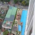 Staycation At A Breeze02