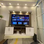 Urbanview Oasis At Air Residences