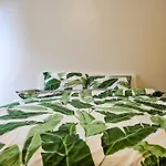 Brand New Central Convenience Studio Condo With Balcony In Araneta City Cubao