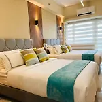 Manila Bay Retreat At Soleil Suite