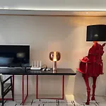 Luxurious European Style Penthouse Modern Apart Ment Cross City Of Dreams Okada Solaire Moa Airport