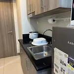 Cozy Flat In Pasay City