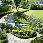 Fully Furnished One-Bedroom Unit With Balcony And A Beautiful City View