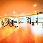 Luxury Apartment Near Okada Manila And Solaire