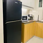 Savvy Suites 3Br Near Okada