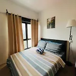 Vinia Infinity Studio 3 Near Malls And Mrt Station