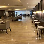 Cosmopolitan Comfort Makati 1 Bedroom Wonder 300Mb 2428 Internet