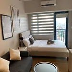 Cosmopolitan Comfort Makati 1 Bedroom Wonder 300Mb 2428 Internet