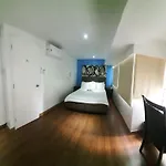 2 Bedroom Loft-Type Condo Fort Victoria