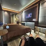 Mh Oasis Stay Modern Condotel Sea Residences