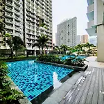 Vincondotel Near Bgc 2Br Fairlane