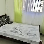 A Cozy Condo Within The Center Of Manila