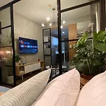 Luxurious 500Mbps 1Br In Makati