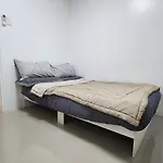 Spacious Condo In Central Manila, Any Nationals Allowed