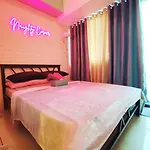 Affordable 1Br, Balcony And Wifi At Light Residence