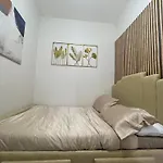 Field Residences Hotel Apartments Near Manila Airport