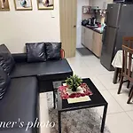 Juvrey 1 Bedroom Studio Unit With Balcony