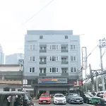 Comfy Inn Manila Kalaw By Reddoorz
