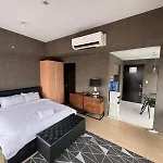 Modern Studio At Naia Terminal 3