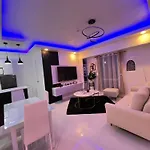 Lucky 7 Suites