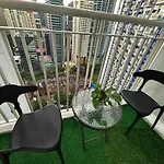 Family Suites- Self Service Condo Unit In Jazz Residences Makati