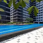 10 Minutes From Moa - Cozy Condo With Hot Shower & Balcony