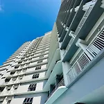 2 Double Beds With Balcony