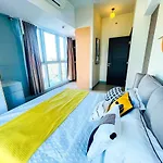 Ultra-Luxury 3Br Penthouse In Uptown Bgc