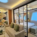 Zoe Suite In Shell Residences Moa Pasay City