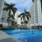 Zoe Suite In Shell Residences Moa Pasay City