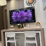 Bionic Crib