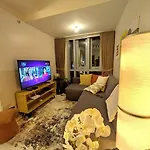 Funky Hq - 1Br Eastwood Global Plaza
