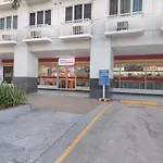 Smdc Moa Condotel